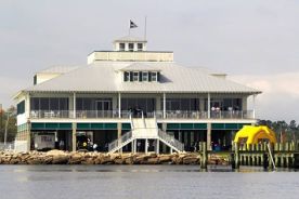 Bay Waveland Yacht Club